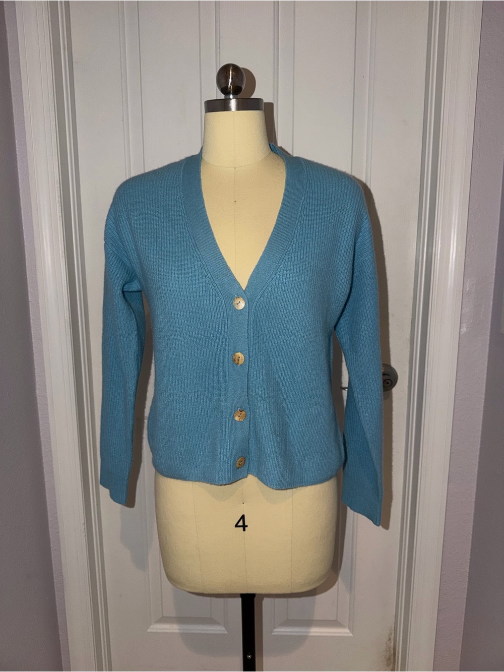 J. McLaughlin Cashmere Cardigan Sweater XS